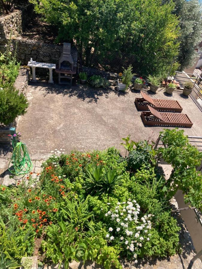 Apartman Carmak Ulcinj Eksteriør bilde